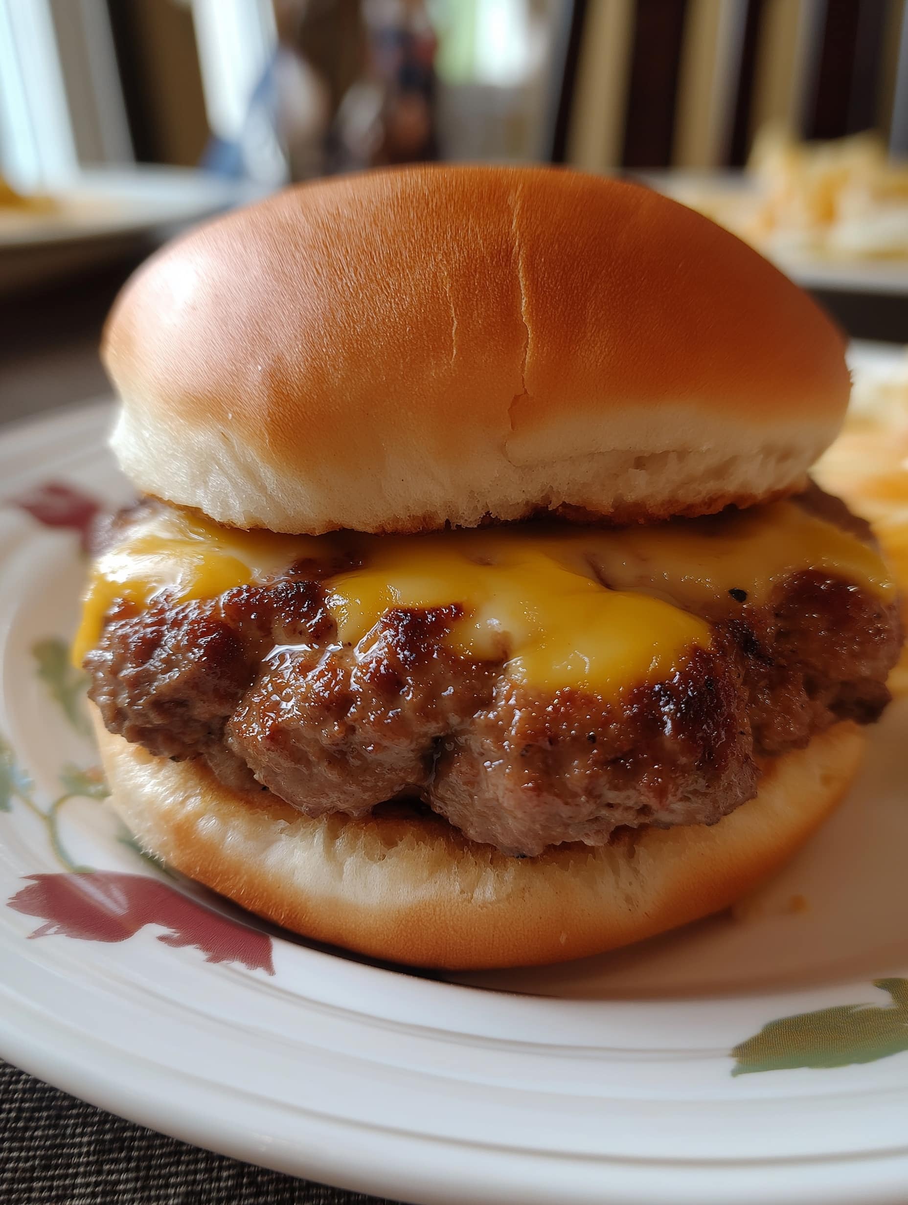 Jalapeno Popper Turkey Burgers Recipe - Recipe Image